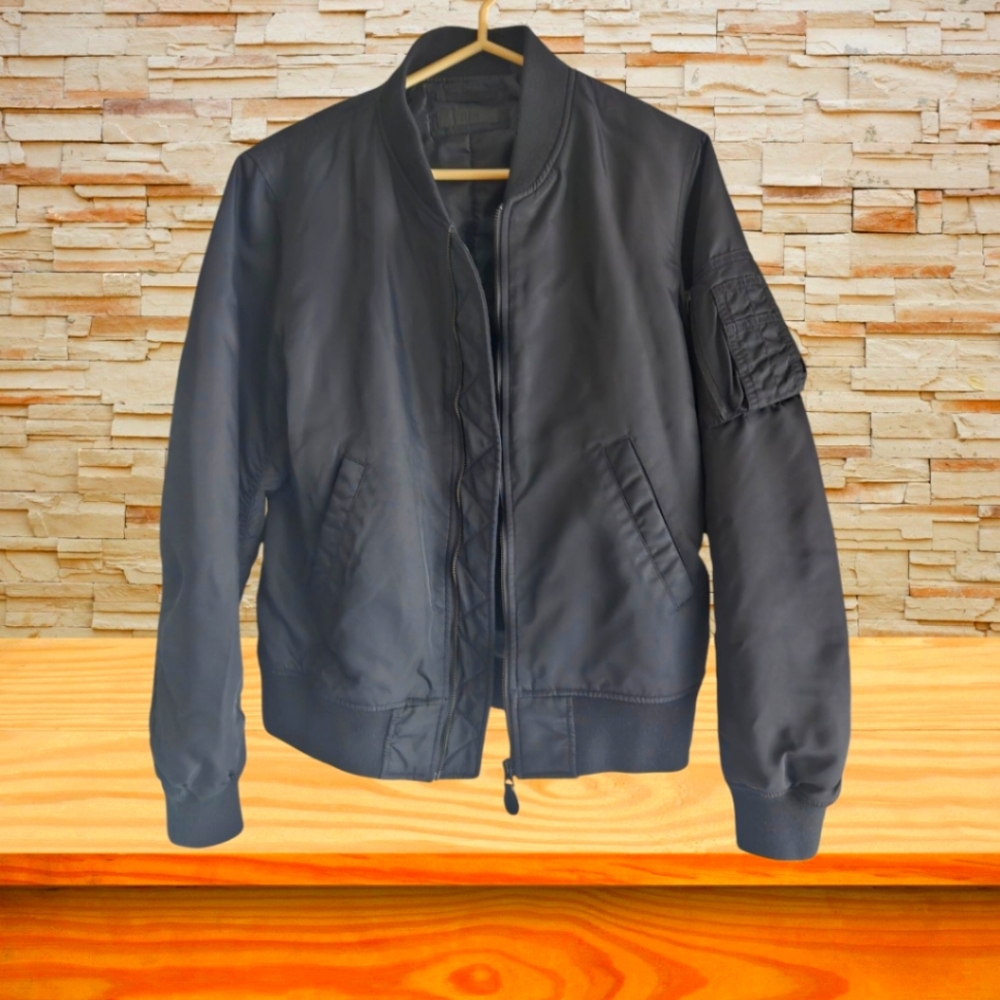 Uniqlo Bomber Black Jacket Mens Size Small